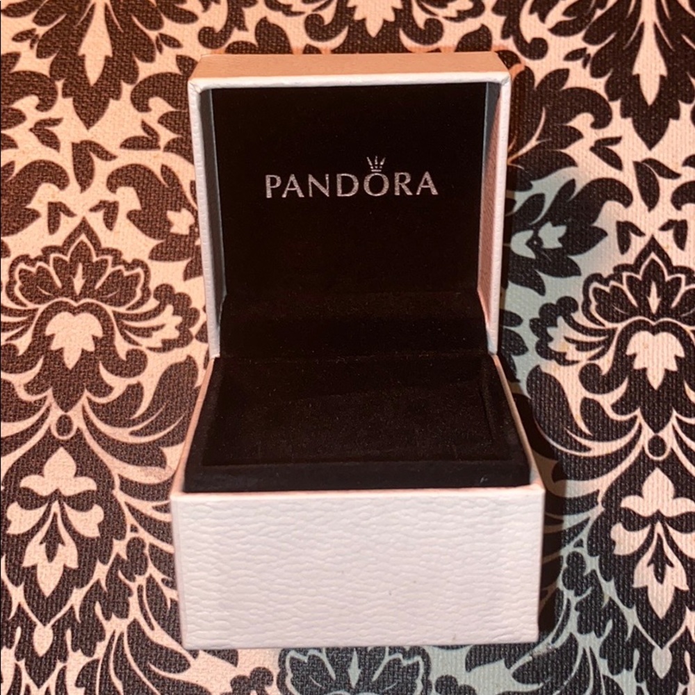 BRAND NEW Pandora Ring Box
